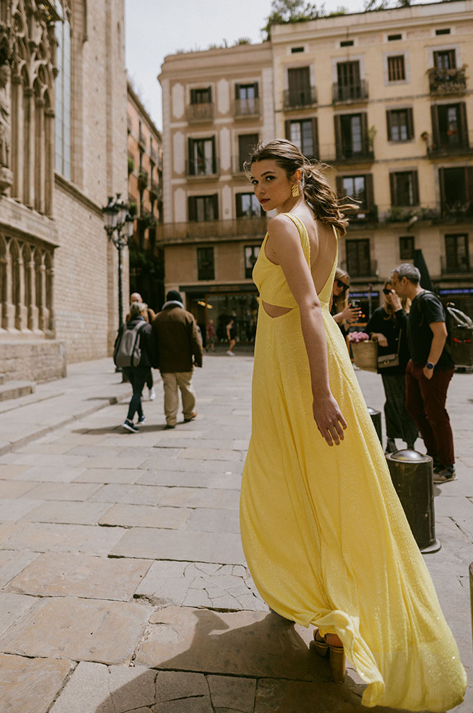 006_Vestido_Vera_Paillete_amarillo.jpg